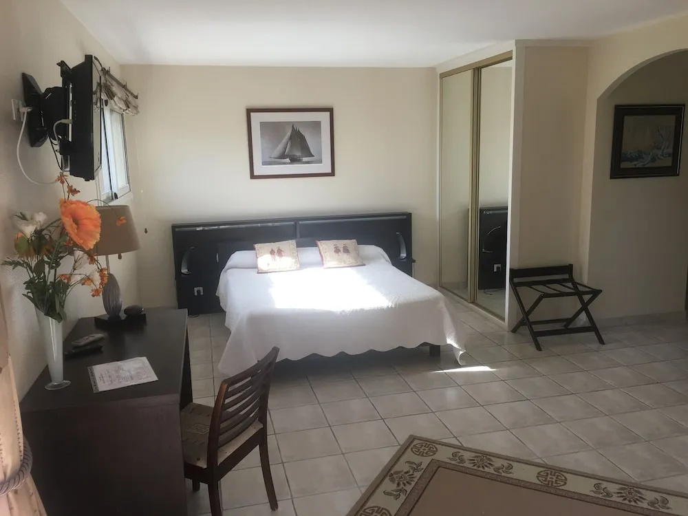 Chambres dHôtes La Coloniale