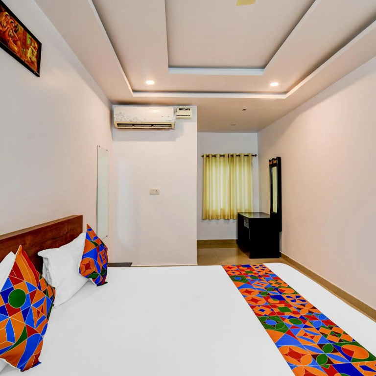 FabHotel Pushpa Grand