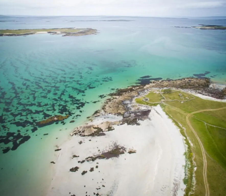 Carna Bay Hotel
