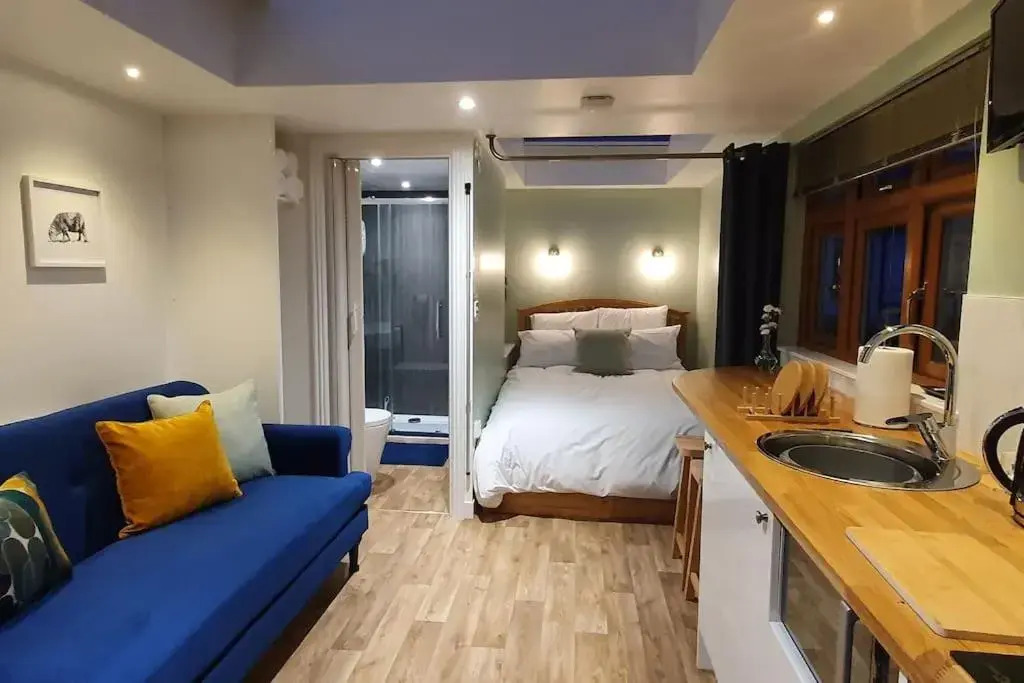 Laal Lodge
