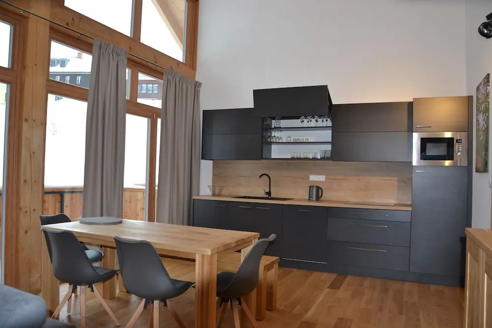 Residence Post