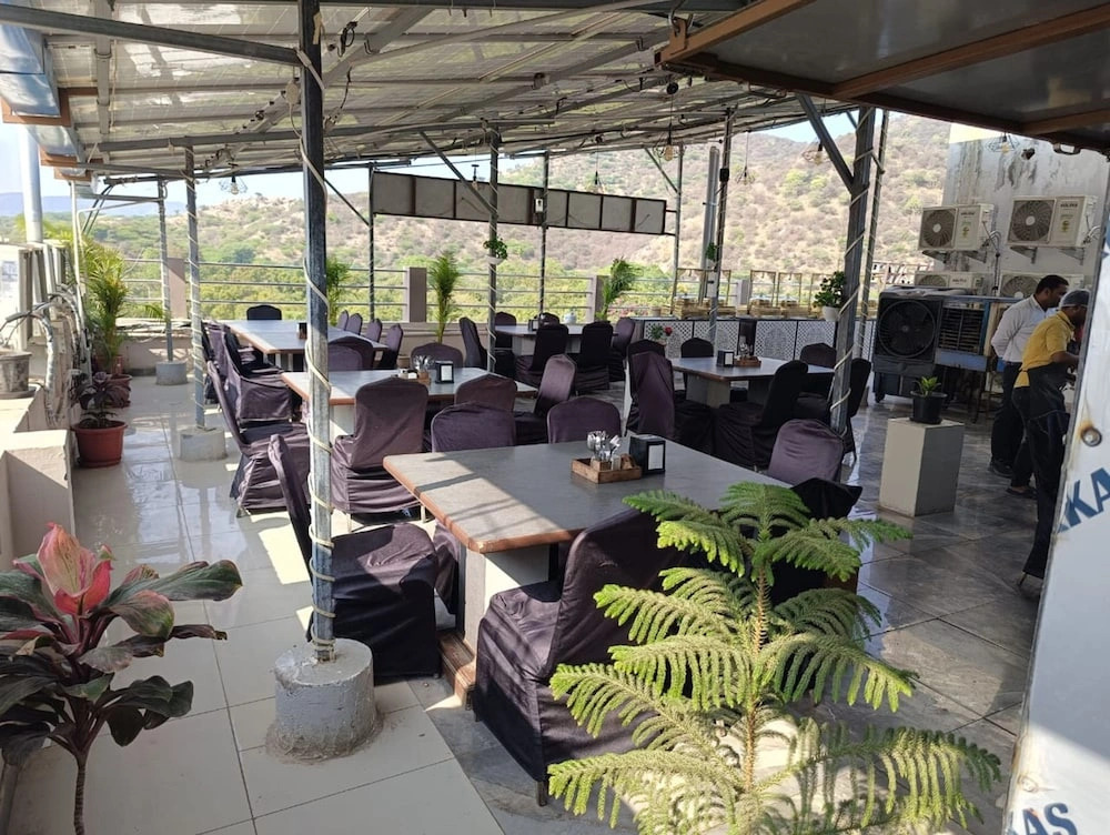 Hotel Birla Palace