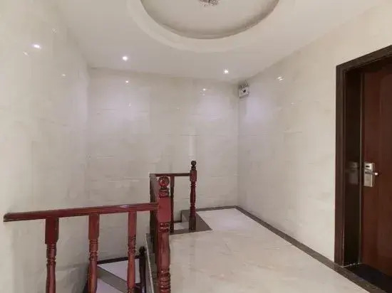 Lingbi Xinxin Express Hotel