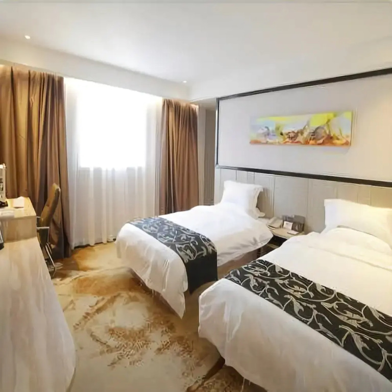 Super 8 Hotel