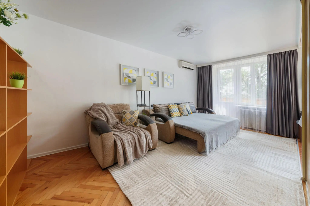 ApartLux  Комсомольский проспект 19