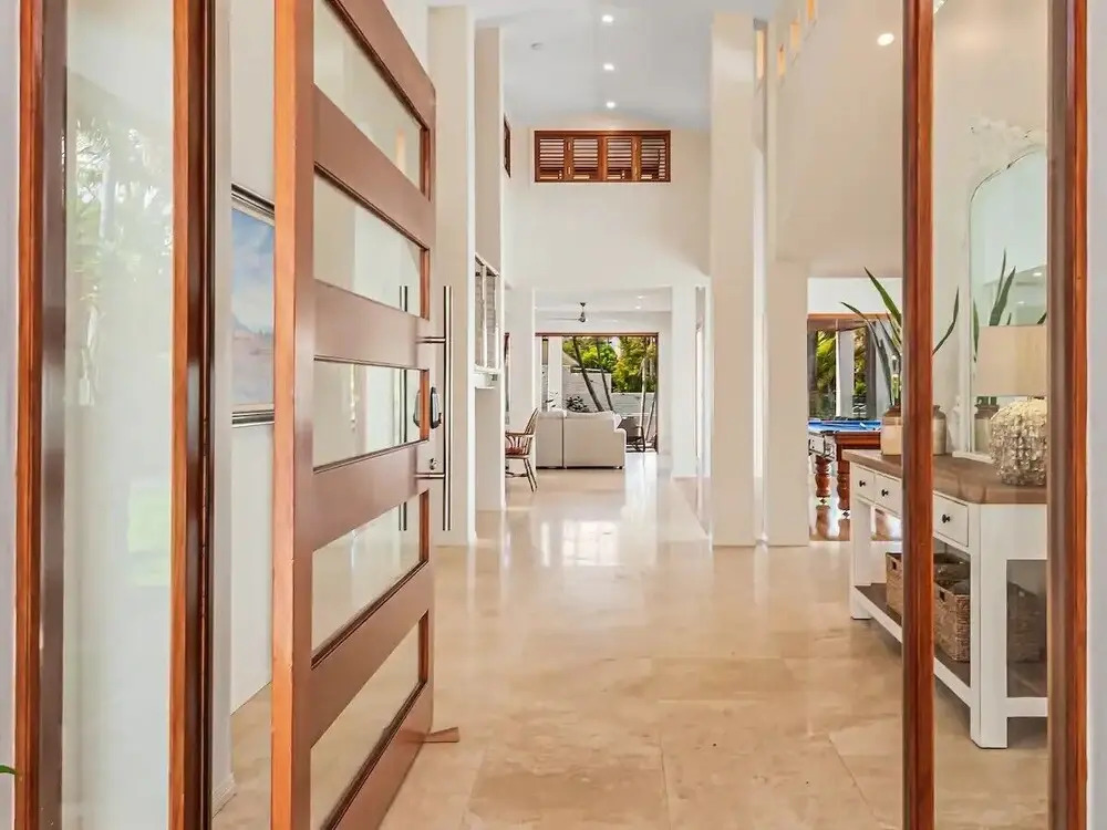 Lux Tropical Haven Mooloolaba Moonda5