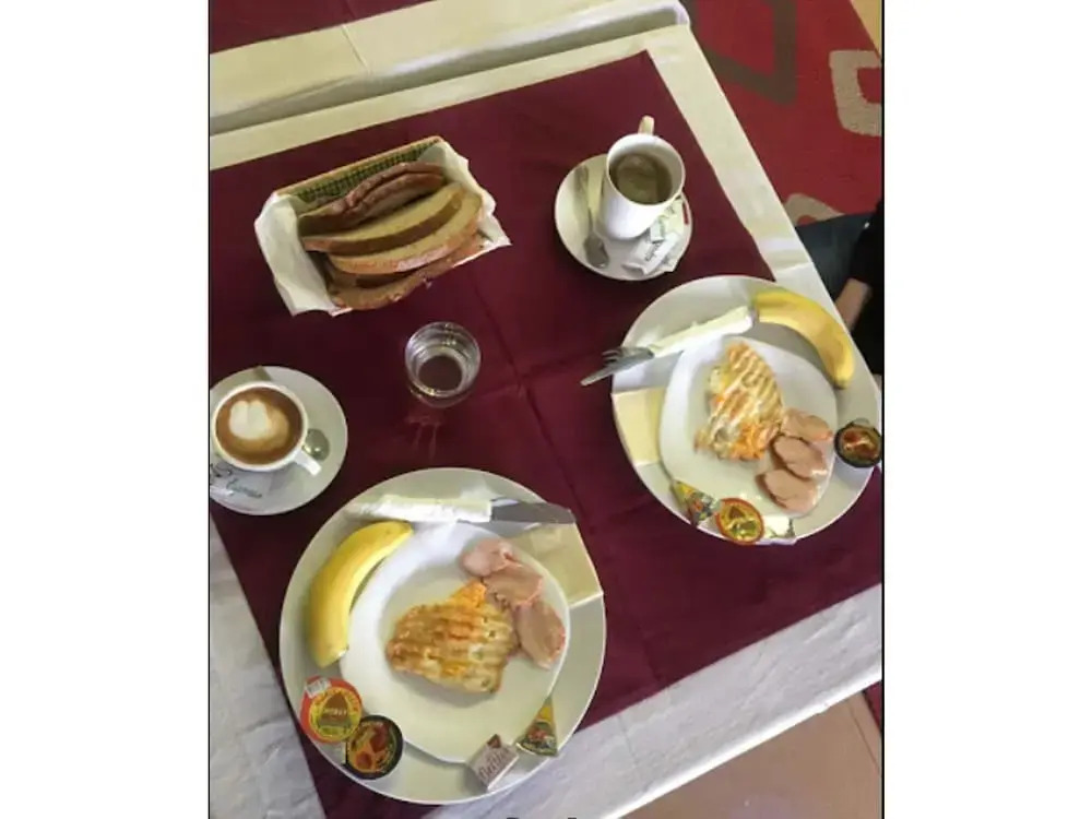 Hotel Real