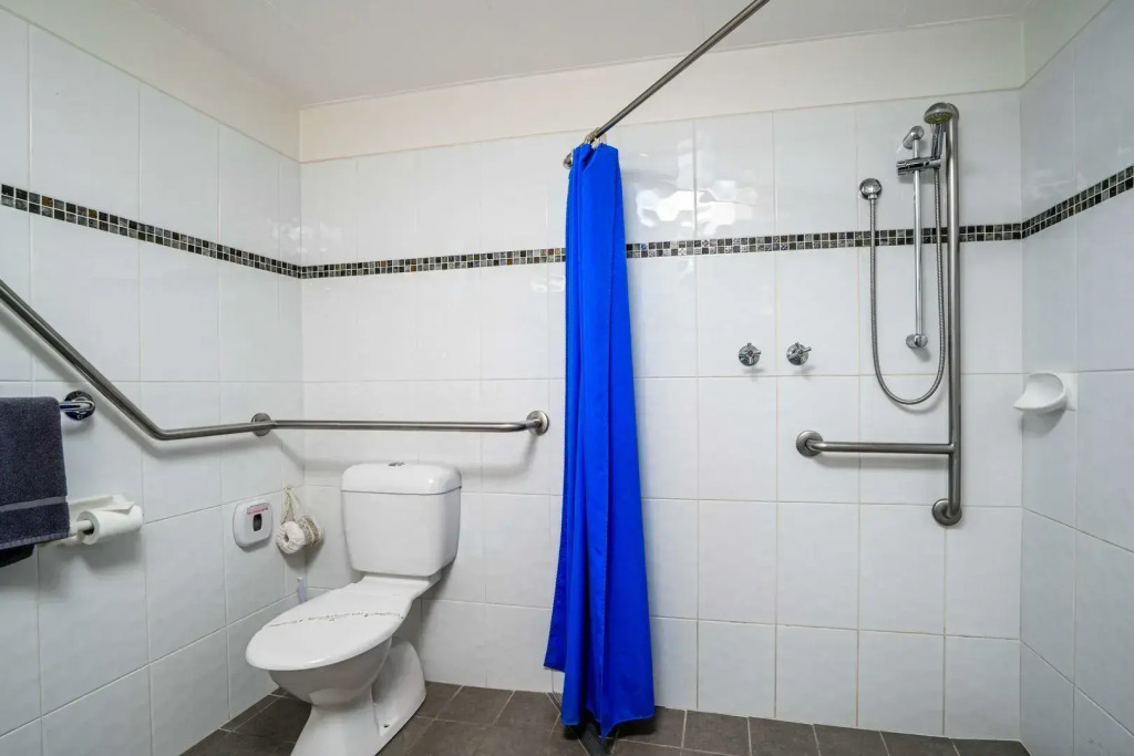 Blue Diamond Motor Inn