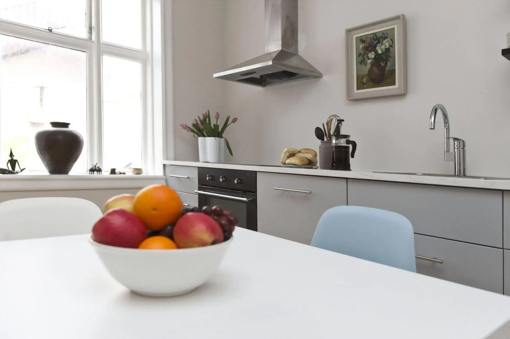 Thomsen Apartments