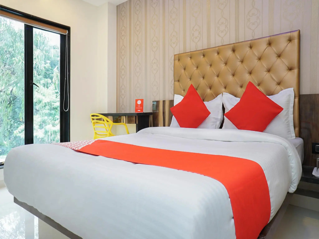 OYO 18995 Hotel Airport Annex