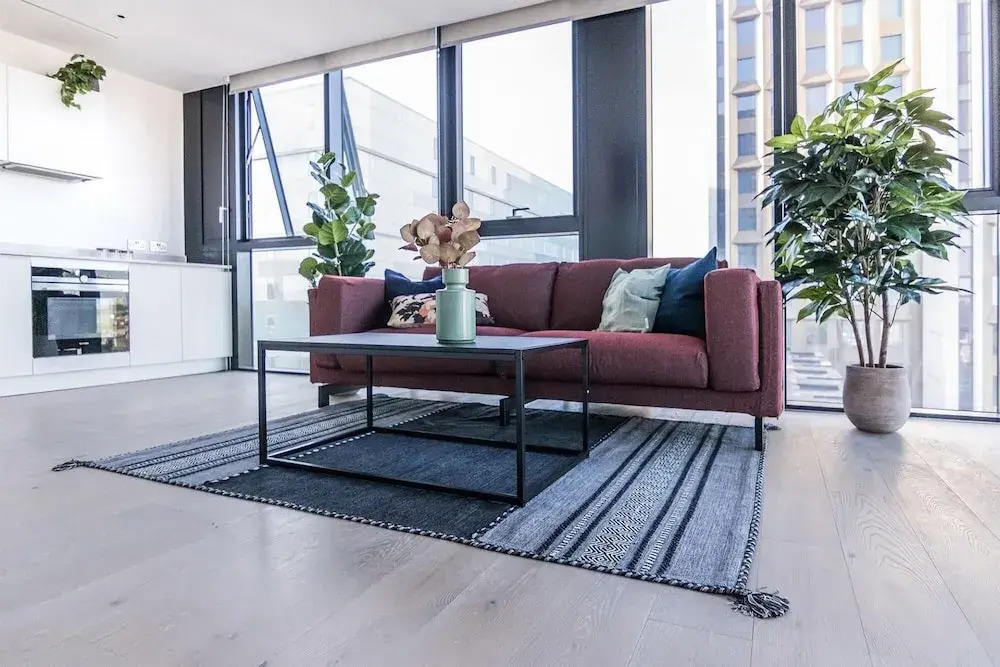 Design 1 Bed With Balcony