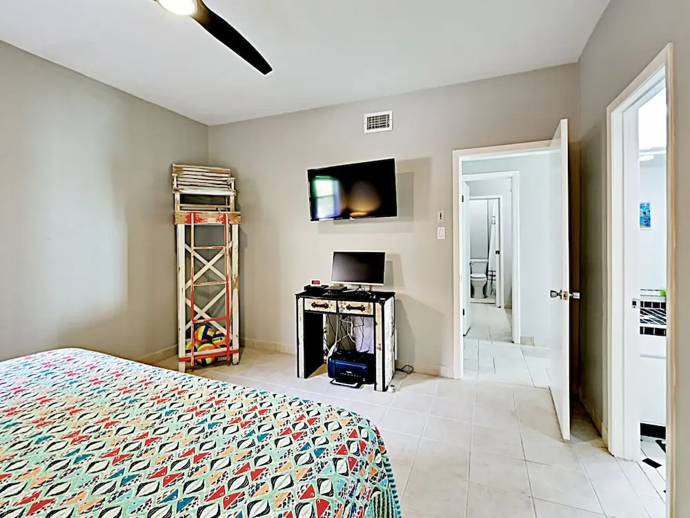 W Red Snapper Condo #111 2 Bedrooms 2 Bathrooms Condo