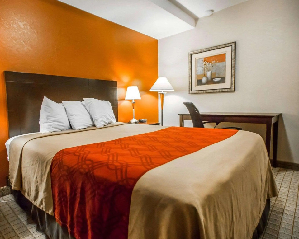 Econo Lodge Inn & Suites Old Saybrook - Westbrook