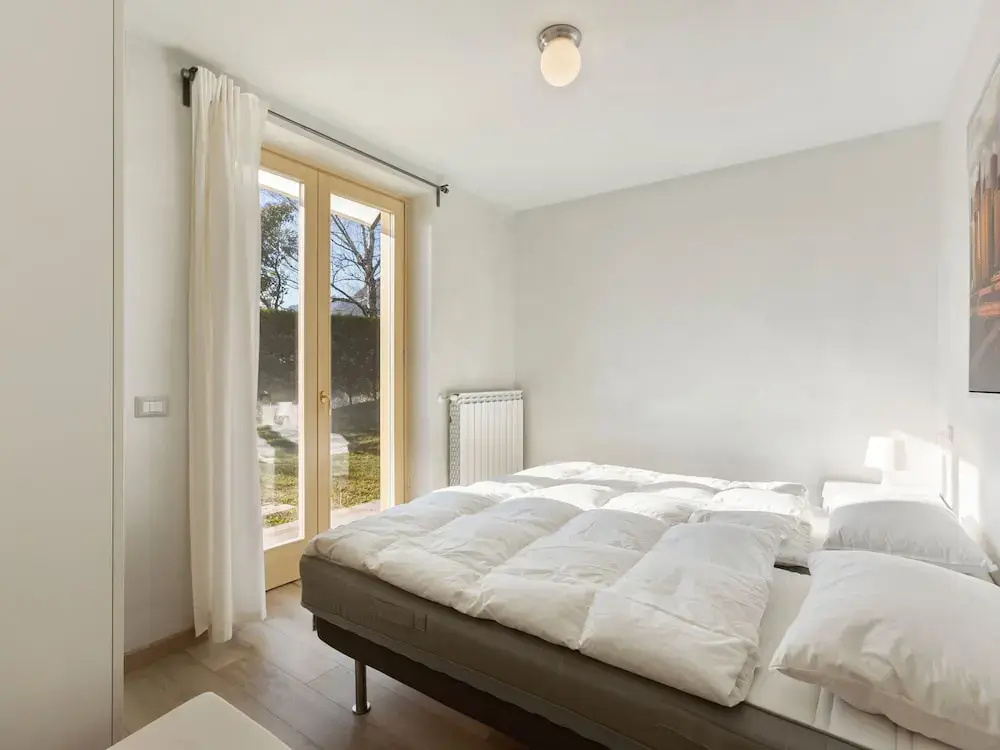 Hill-view Holiday Home in Tremosine With Swimming Pool