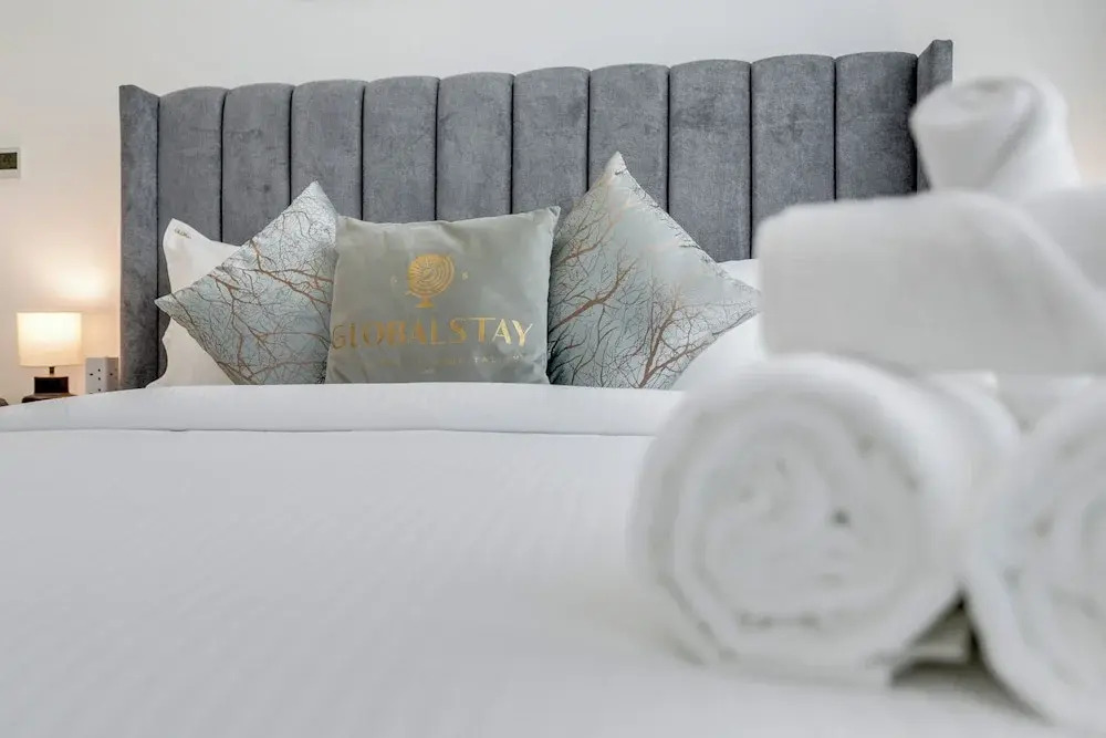 GLOBALSTAY. Azizi Riviera 40
