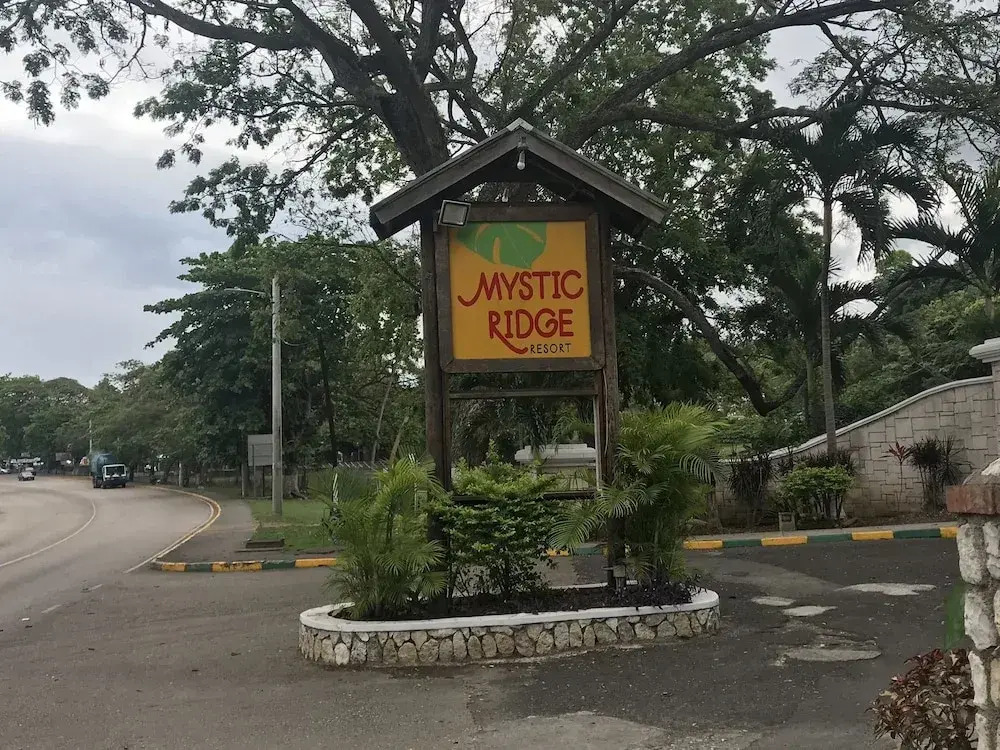 Mystic Ridge Resort