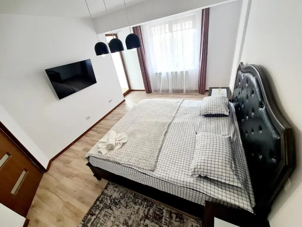 R.O.S.E. Apartment