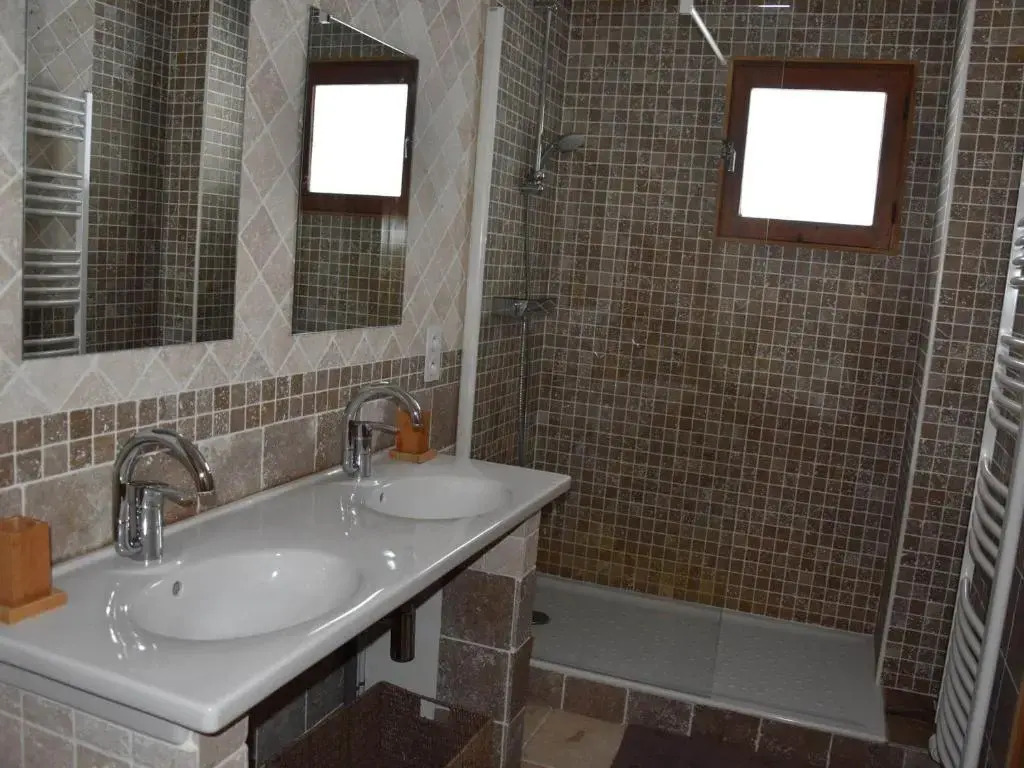 Chalet spacieux 5 pièces, 8 pers, à Pralognan-la-Vanoise - FR-1-464-48