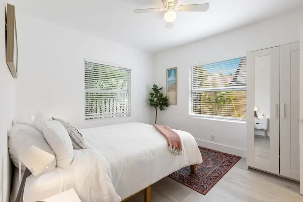Charming 2 Bedroom Apartment in Victoria Park