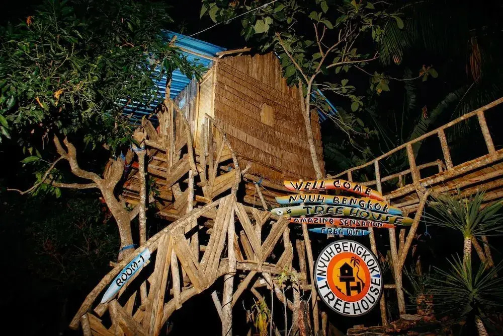Nyuh Bengkok Tree House