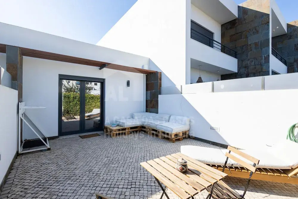 Villa das Palmeiras by ACasaDasCasas