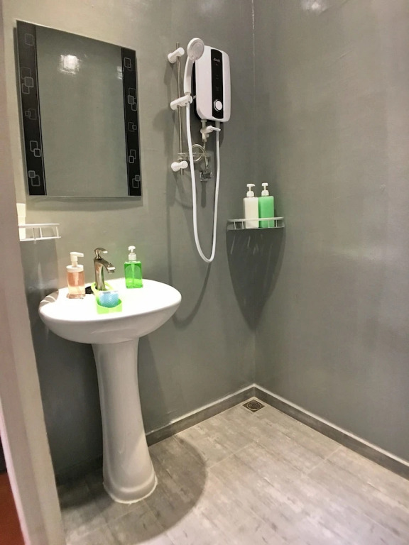 iBook7 - 2 Bedroom Gurney Studio Suite by iBook Homestay
