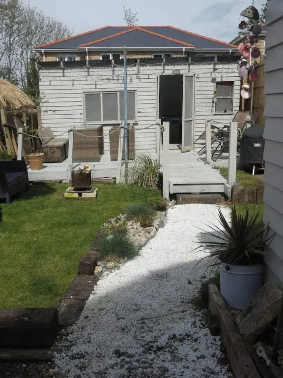 Isle 2-bed Retreat- Sleeps 4, Garden & Games Room