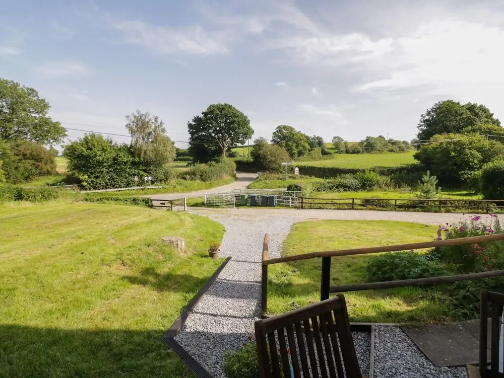 3 Oaks Lodge