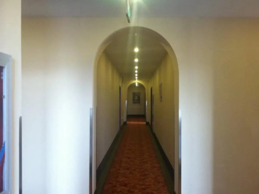 GreenTree Inn Jiangsu Wuxi Nanchang Walking Street TonGYAng Road Business Hotel