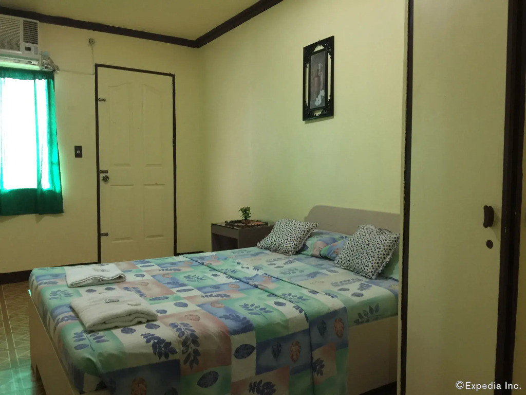 Casa Rey Francis Pension House