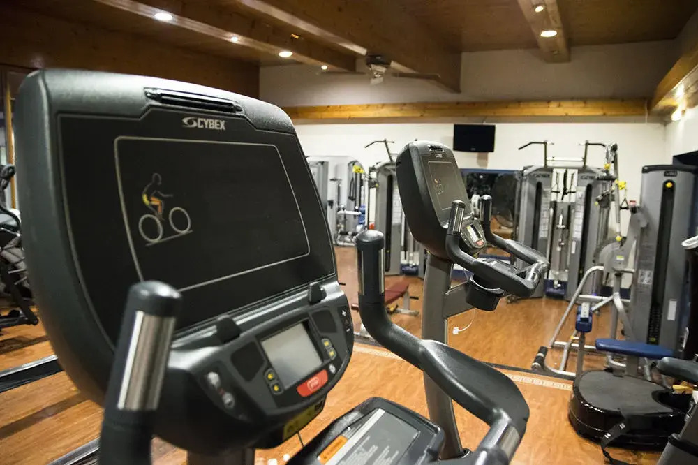 Parkmore Hotel & Leisure Club