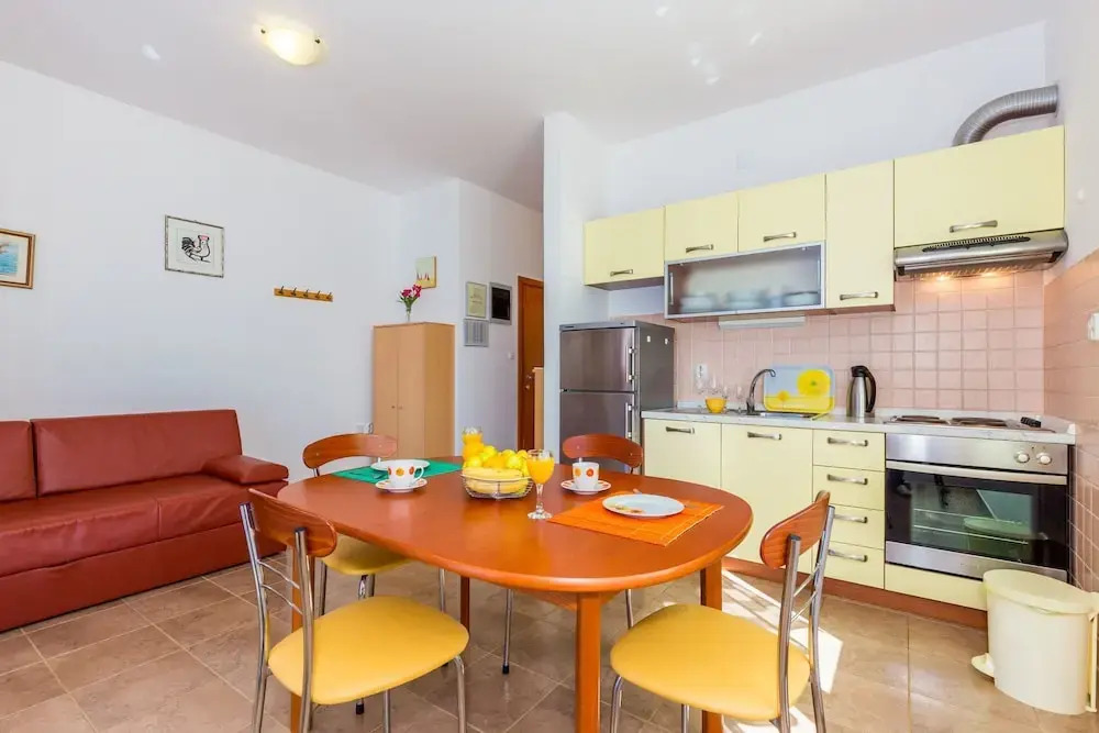 Apartments Ivan Sea View Lun