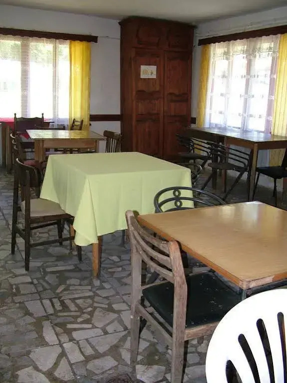 Hlebna Bungalows