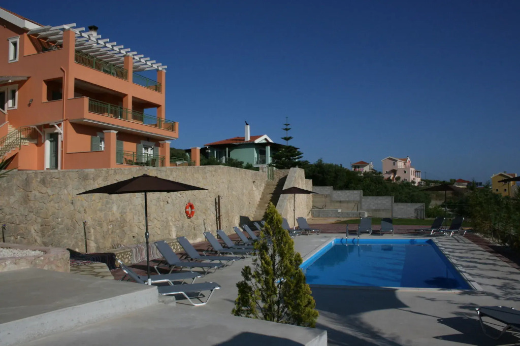 Lagoon View Apartments