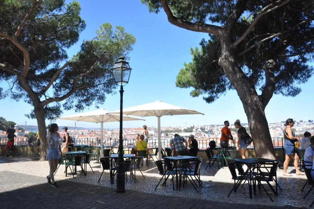 Costa do Castelo Terrace, em Rua dos Lagares 8