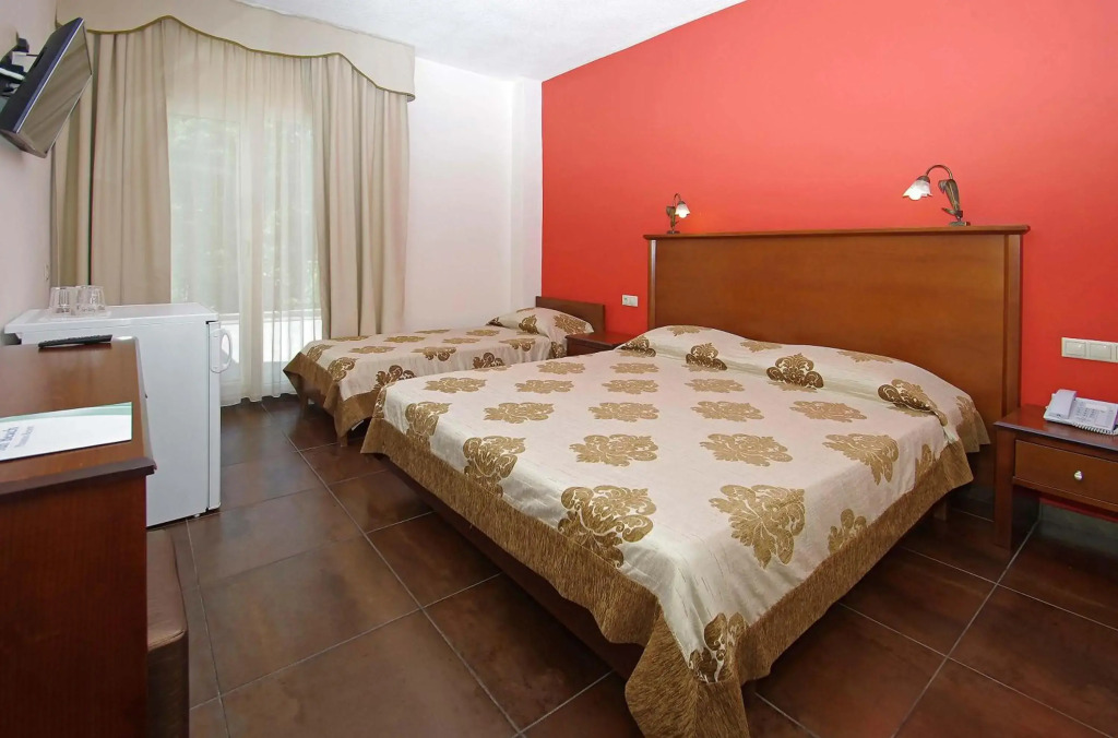 Sun Beach Hotel