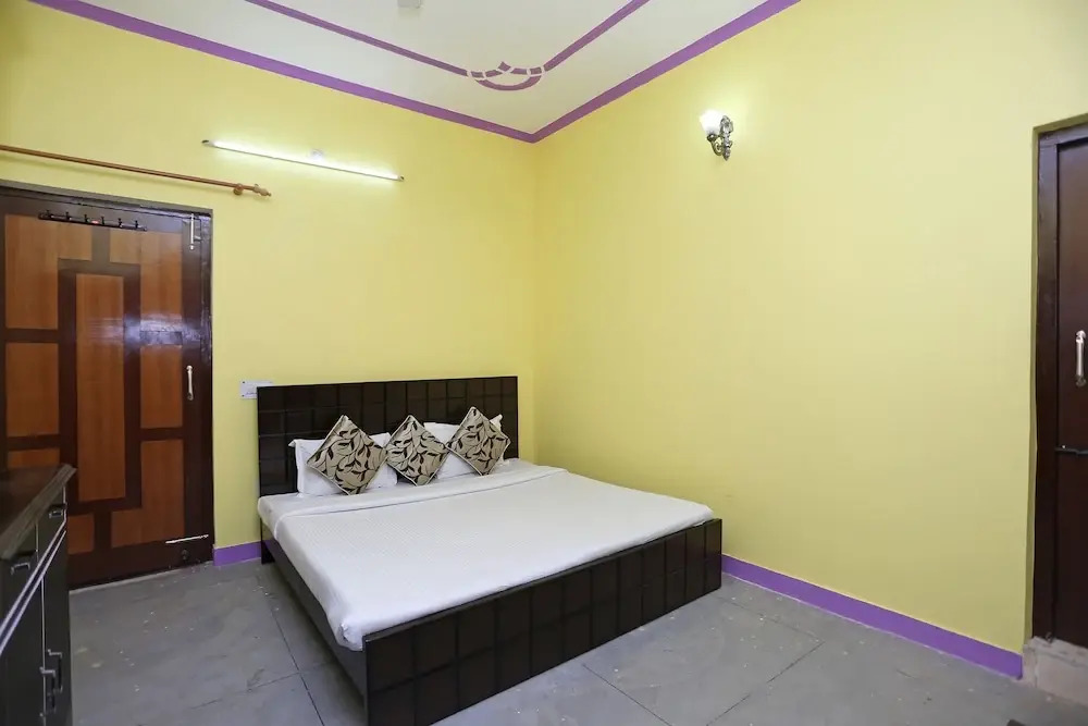 OYO 11049 Home 3BHK Villa Nakuchiyatal