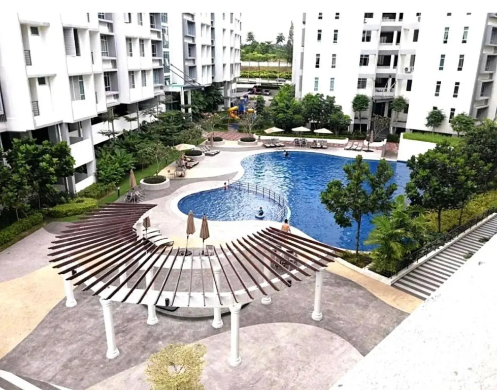 3BR Mount Austin @Midori Green (1 to 8pax)