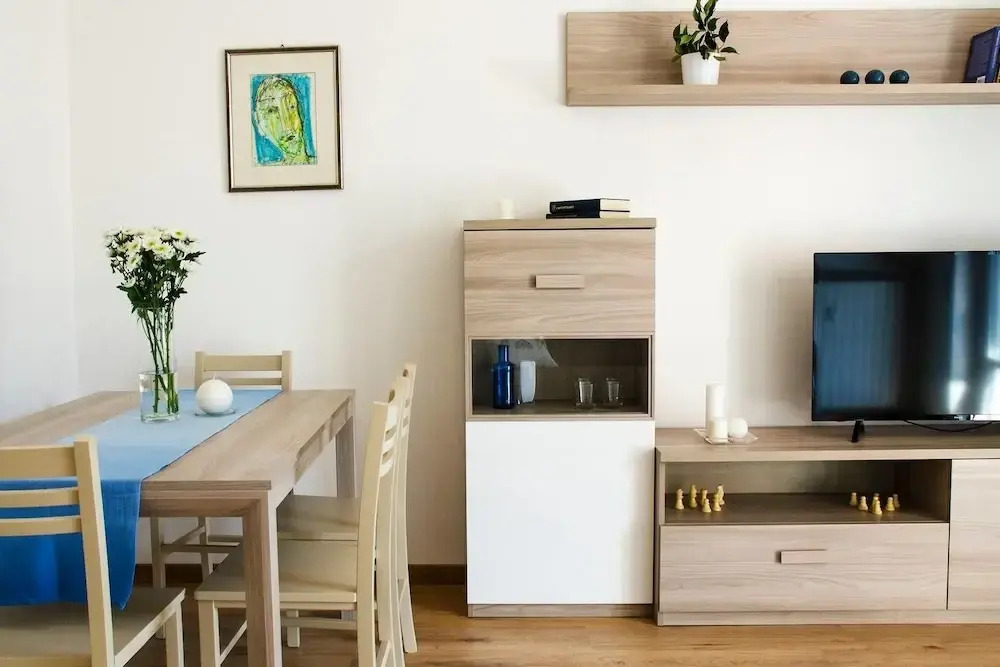 ALTIDO Como Modern Flat