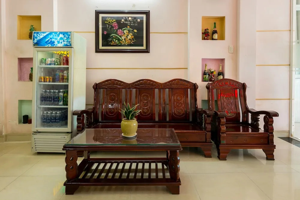 Ngoc Linh Hotel
