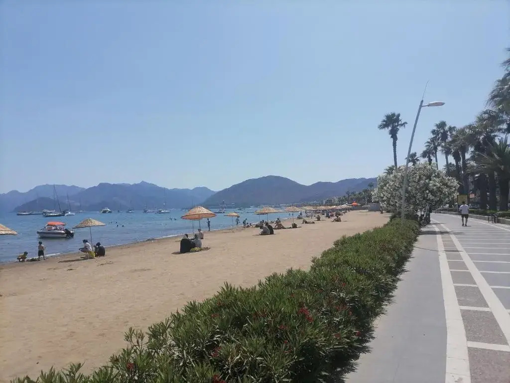 Sea view flat in Marmaris center,1 minut to beach