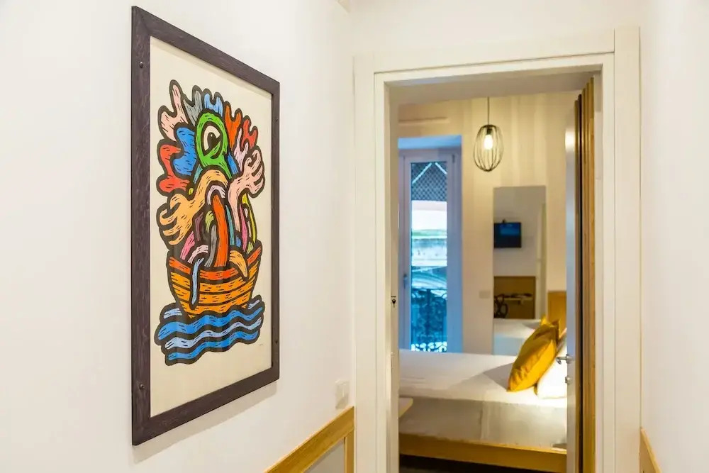Napoli Street Art Rooms by Wonderful Italy