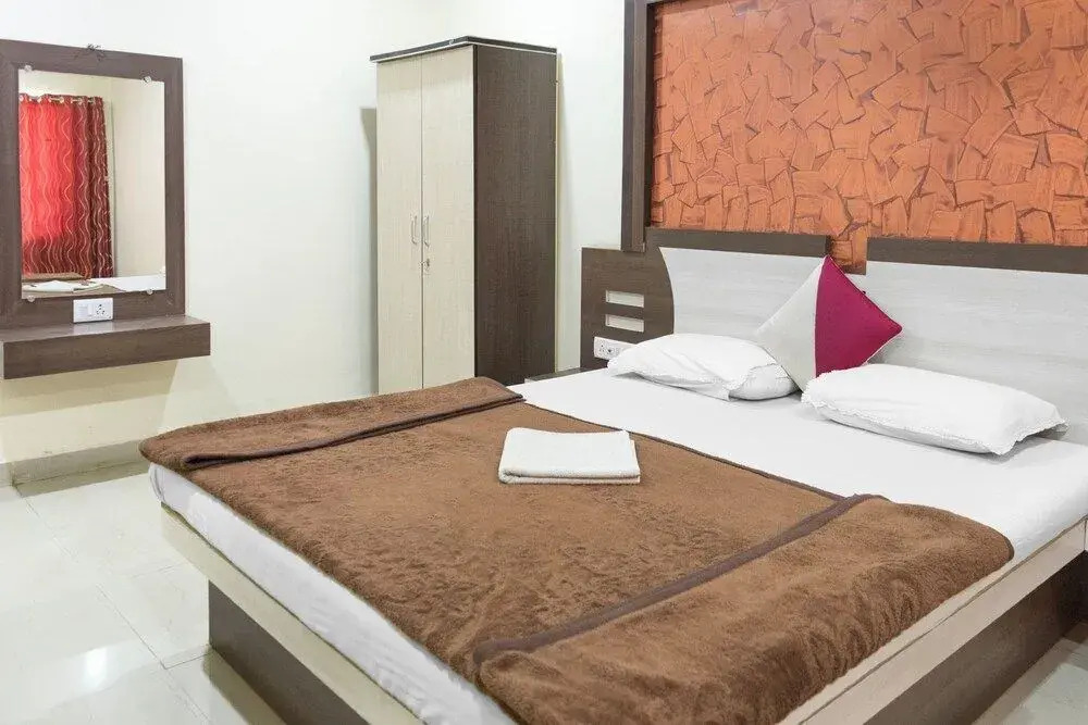 GuestHouser 1 BR Guest house e30e