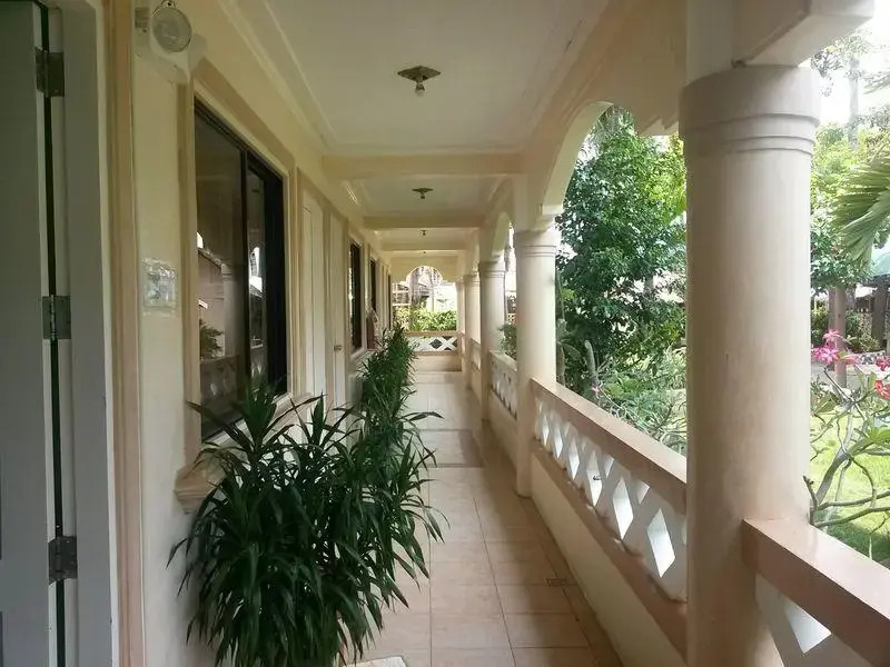 Raymen Beach Resort