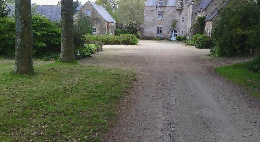 Manoir de Kerguéréon