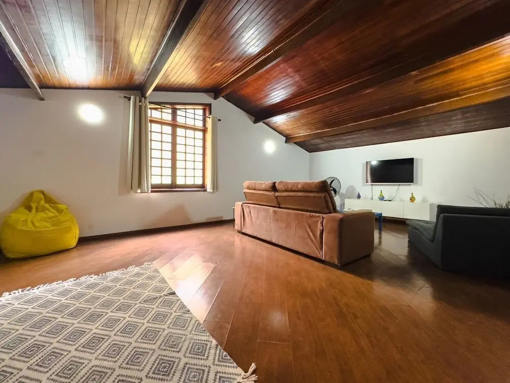Casa espaçosa a apenas 30 minutos de SP