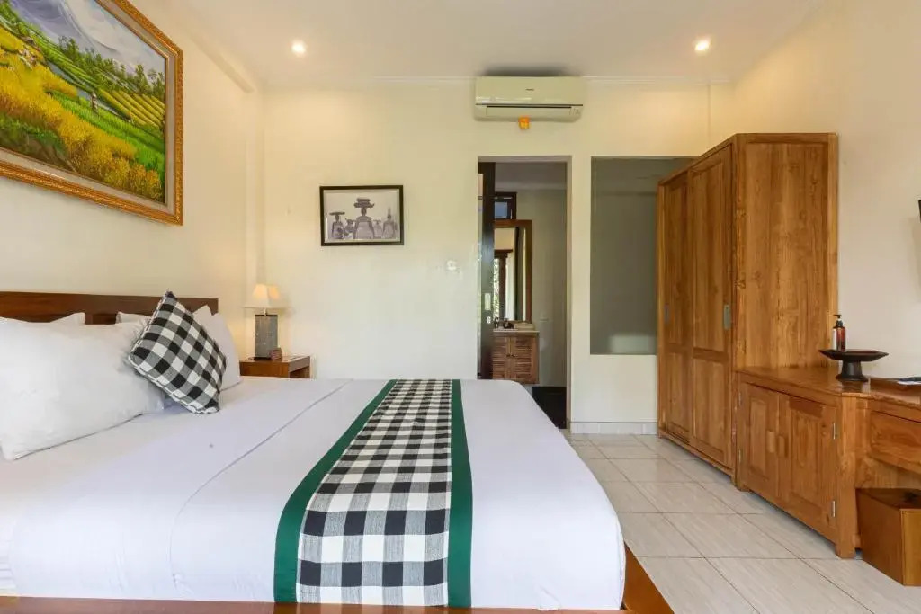 Двухместный номер Superior (двуспальная кровать) в Meruhdani Boutique Hotel Ubud