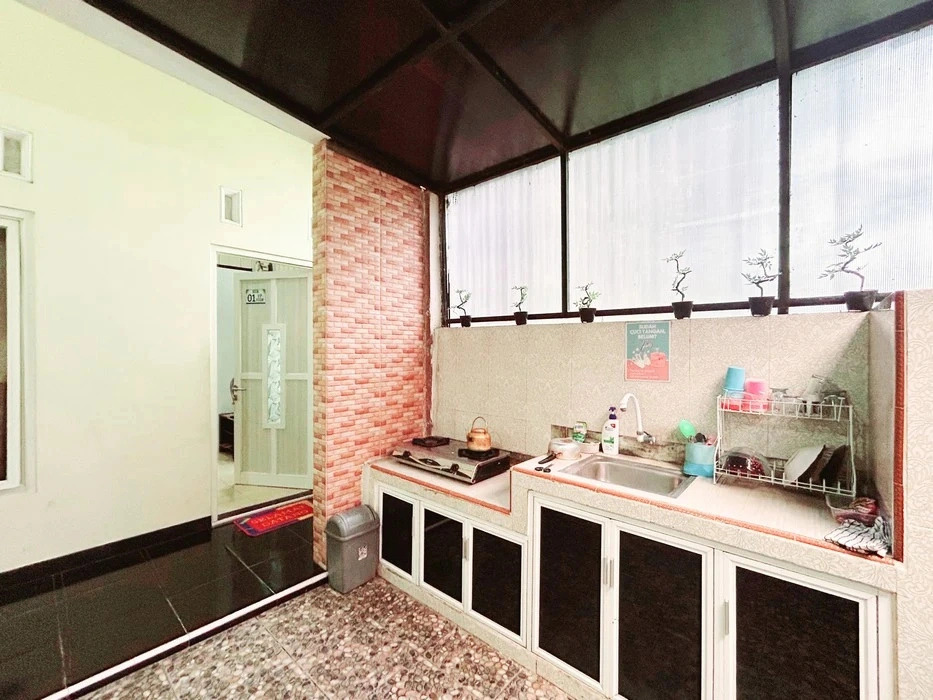 Lancar Homestay Syariah near BNS Mitra RedDoorz