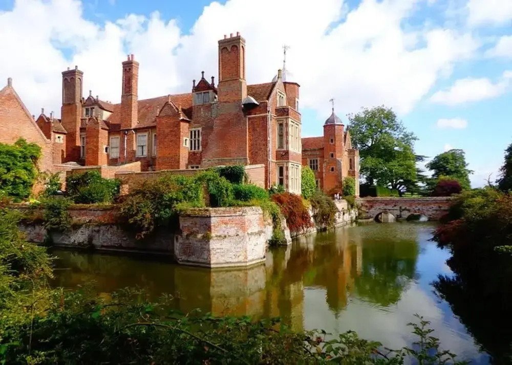 The School House - Luxury Home With Large Garden
