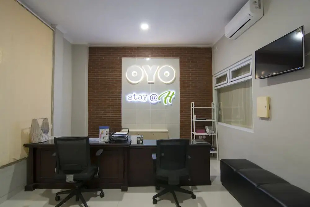 OYO 114 Plemburan Residence